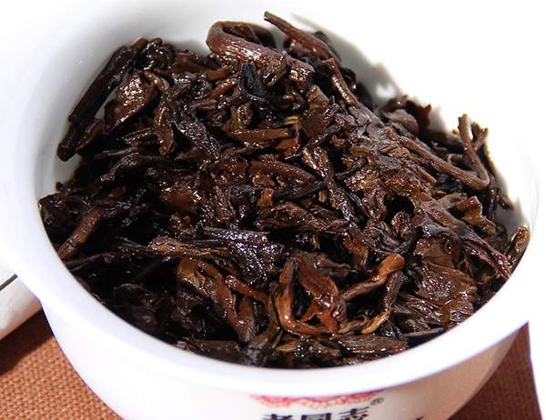 老同志深山老树普洱熟茶,深山老树普洱熟茶357g