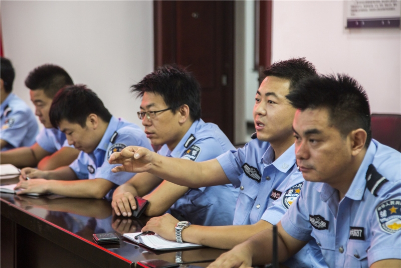 31张大图揭秘神木看守所民警的日常，不能带手机，15分钟巡视1圈