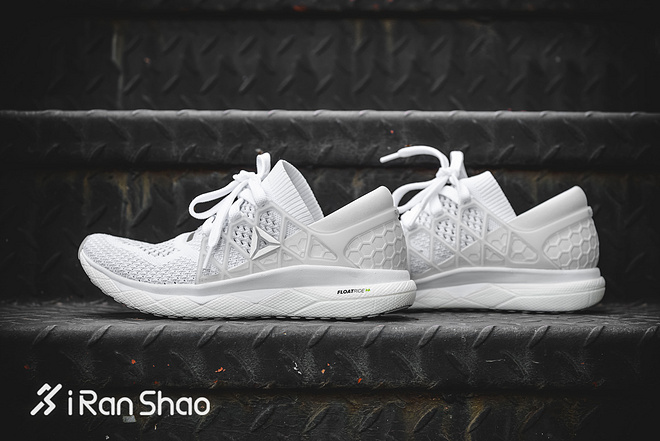 锐步floatrideenergy3.0男女款区别,开箱锐步篮球鞋