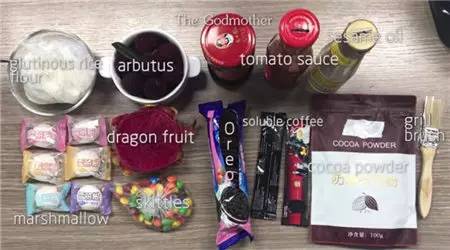 被泼了一身红酒 (地面泼到红酒饮料怎么办)