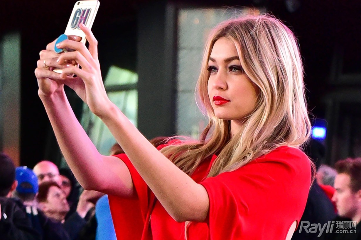 七夕怎么秀恩爱发朋友圈,七夕节怎么秀恩爱的说说