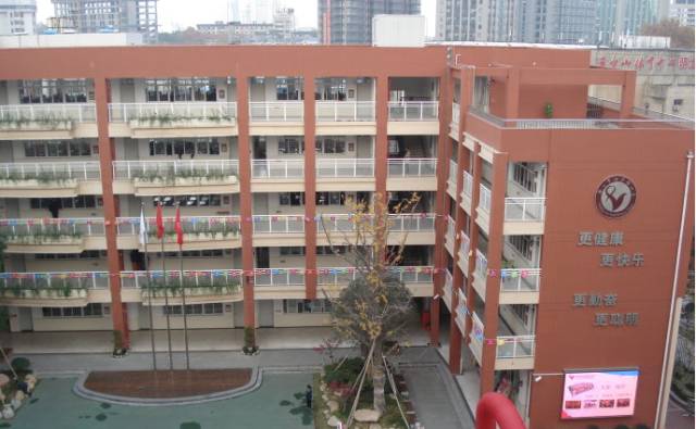 新学期学费又要上涨？南京土豪学校盘点，上不起我就看看！