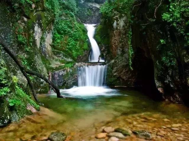 黄果树瀑布深度游一下,除了黄果树瀑布还有什么瀑布好看