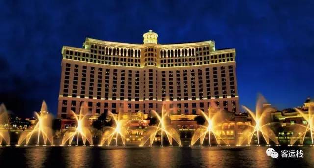 一个迷之审美的男人的澳门故事｜会玩