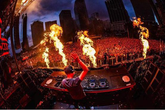 十月国庆准备出去人挤人？算了吧