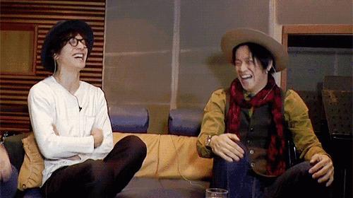 挖鼻孔的男生,挖鼻孔的男人