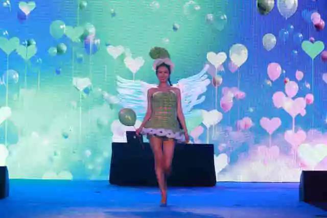 难说再见抖音版原唱,难说再见完整版mv