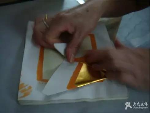 中秋节拜月娘折纸教程视频,黄纸手工折纸菠萝元宝