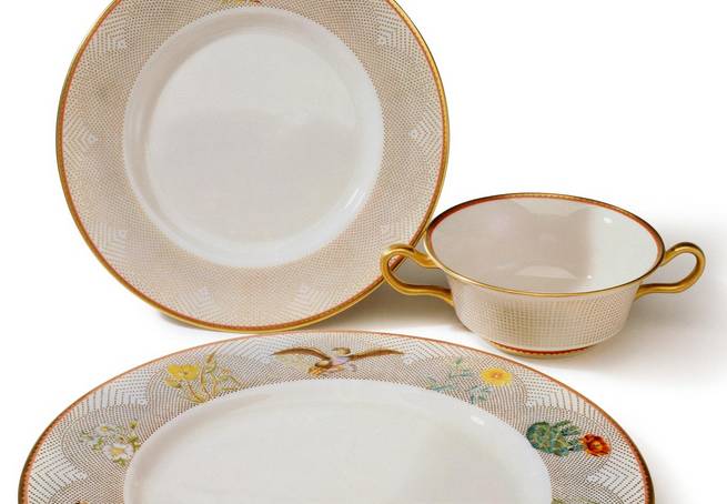 tiffany品牌创始人,tiffany上马奖杯