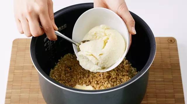 喝不完的豆浆可以怎么做饼,家里喝不完的豆浆怎么做豆腐花