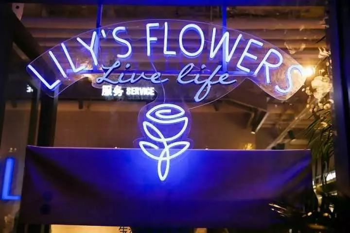 鲜报｜港丽餐厅越南河粉、海鲜饭全面上线！帝都CBD区鲜啤吧开启非洲风情