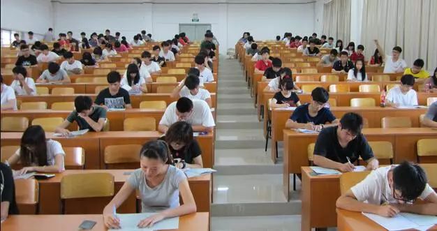 iPhone8在长沙卖的最好?!而这台手机背后这些人的辛酸你都知道吗?