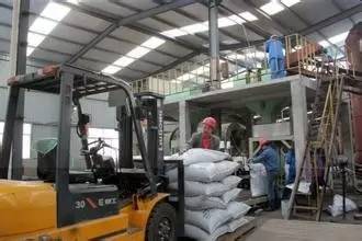 肥料结块用什么敲快,肥料结块影响肥效吗