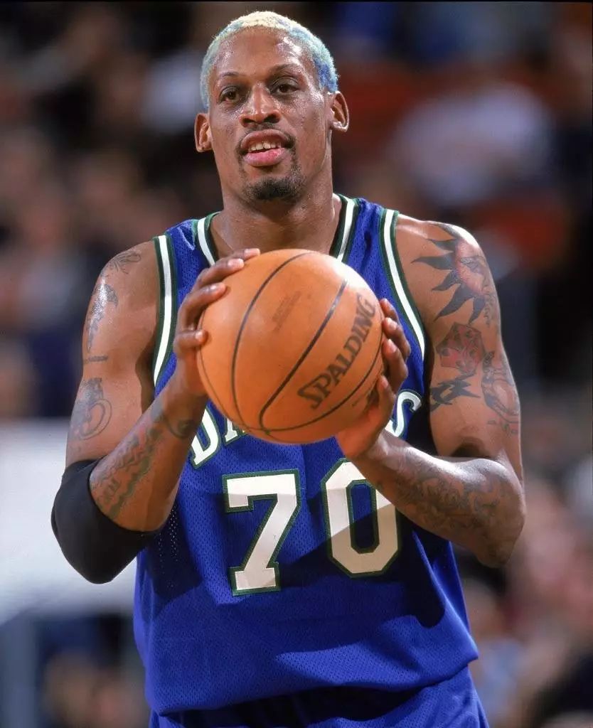 为什么浓眉哥不能穿23号球衣,浓眉0号