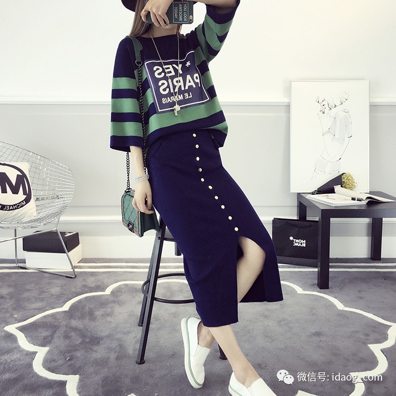 新款套装裙时髦又减龄冬天,套装裙两件套小香风针织秋冬