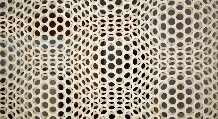 电脑屏幕出现波纹模糊,电脑屏有波纹