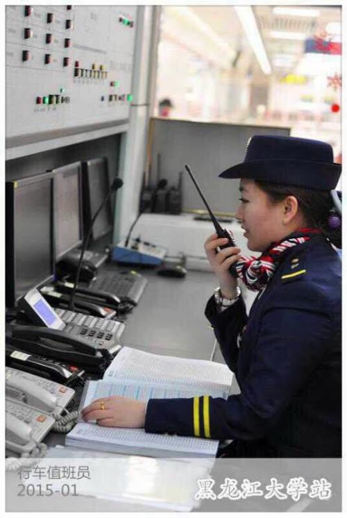 手机刷公交卡享受换乘优惠吗,地铁自助充值地铁卡