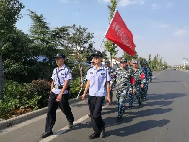 特别关注别人的生活什么心态,特别关注你生活的人