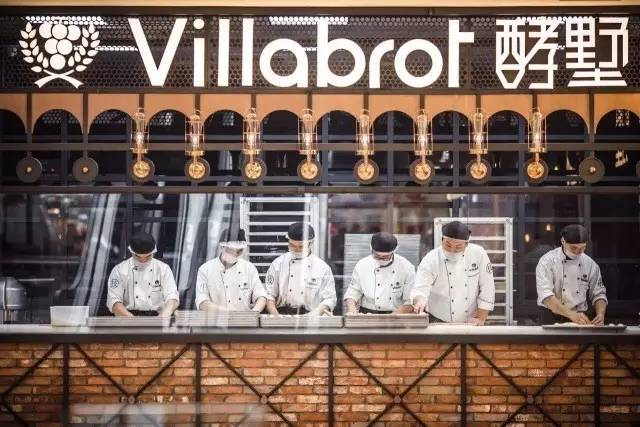 分分钟扫空，南京必吃网红酵母面包店终于盼来啦~足足70+种，雷神巧克力盐之花……杭州人又有口福了