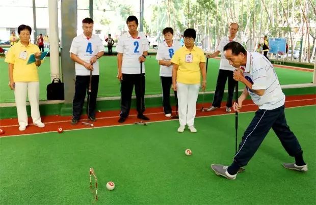 这项运动老少皆宜,世界风靡,你会玩吗?