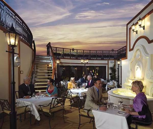 冠达邮轮的特色,冠达世纪凯歌号游轮