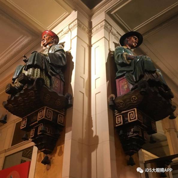 想偶遇赵丽颖吗？在巴黎时装周，她一定会去这十家咖啡馆！