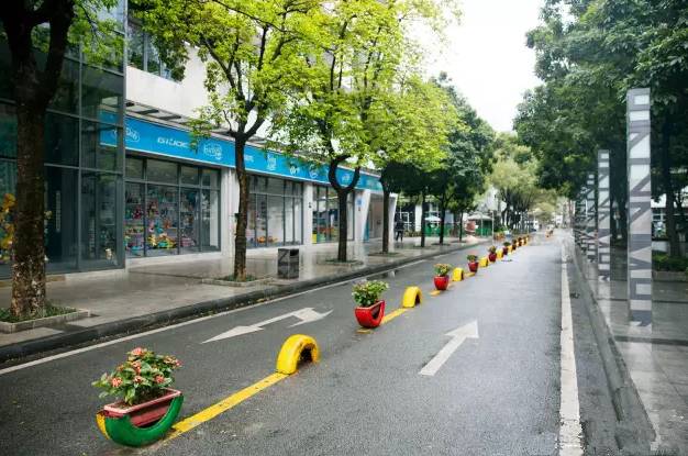 鹿晗和关晓彤的定情之作,鹿晗和关晓彤真的成为了情侣吗