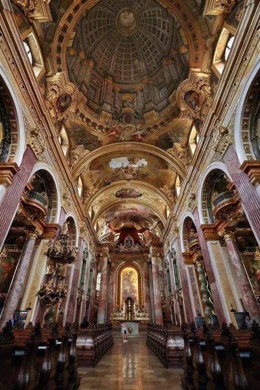 维也纳是一个浪漫的地方,维也纳是一座充满艺术气息的城市