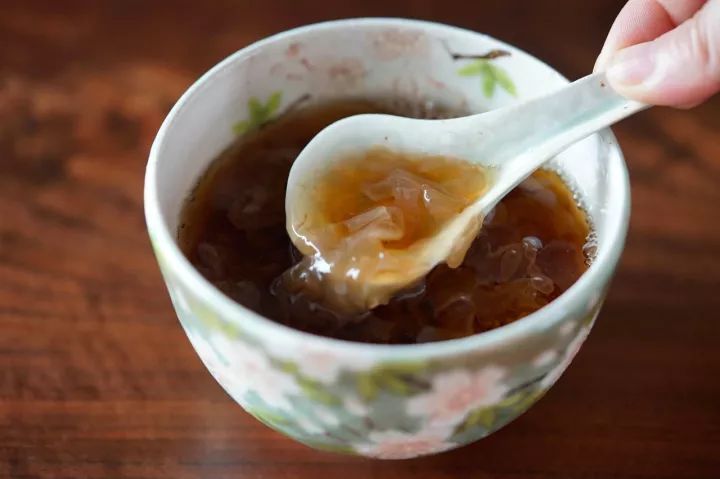 最简单滋阴的办法,干燥喝什么滋阴