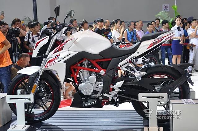 试驾隆鑫无极300r,隆鑫无极300r深度测评