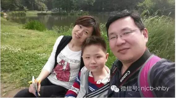 展示党员风采当好岗位标兵,党员风采展示亮身份当先锋