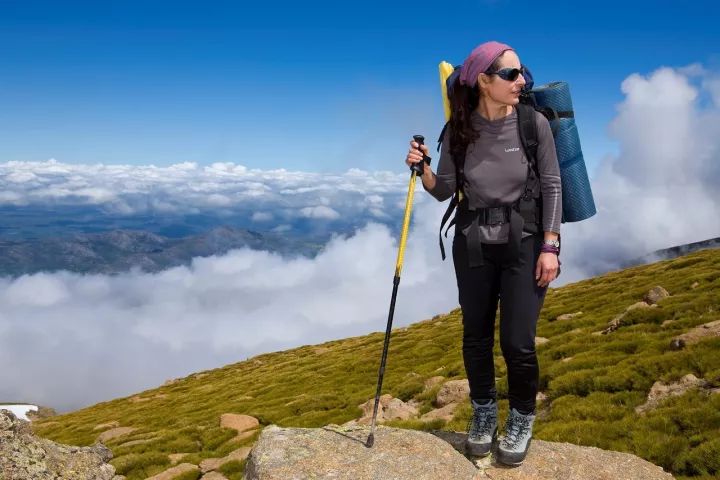 年轻人手脚冰凉怕冷怎么办,年轻人手脚冰凉怎么回事