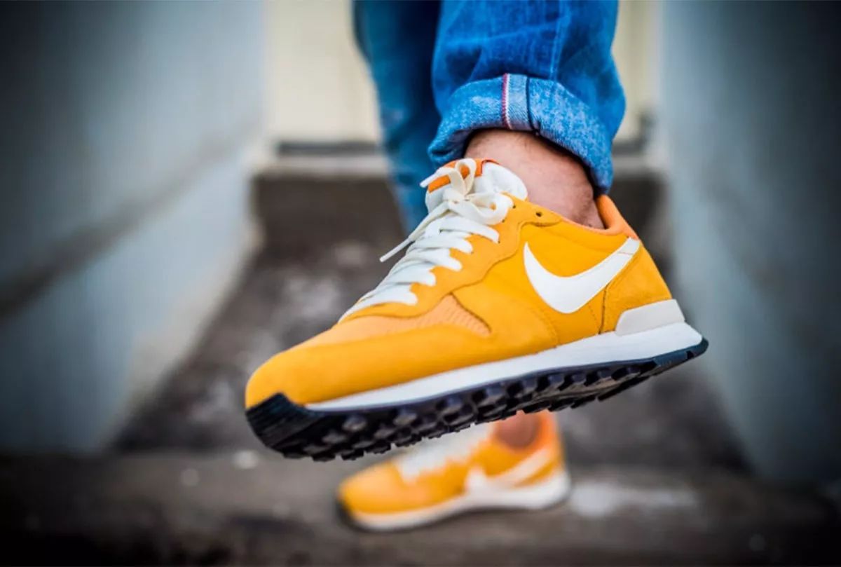 “我”很努力地成为一双球鞋，只是想不到成为了冷门款——《每周冷门球鞋大赏》