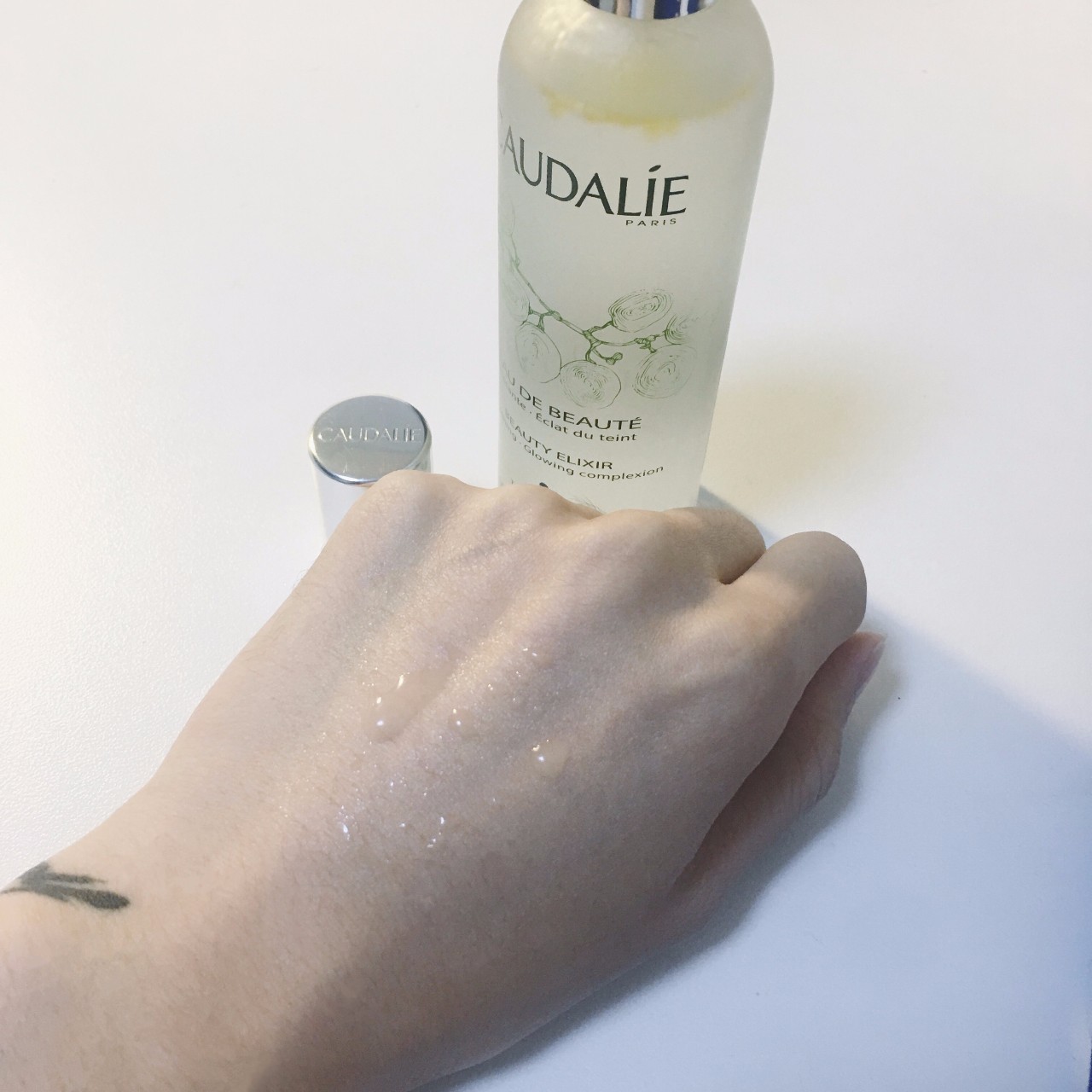 美妆福利包邮,有哪些适合干皮的化妆水