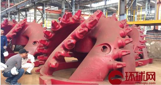 大型地図編輯器·造島艦天鯤·入水！