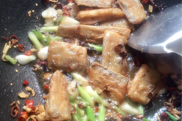 香辣带鱼罐头199元24瓶,香辣带鱼罐头的做法