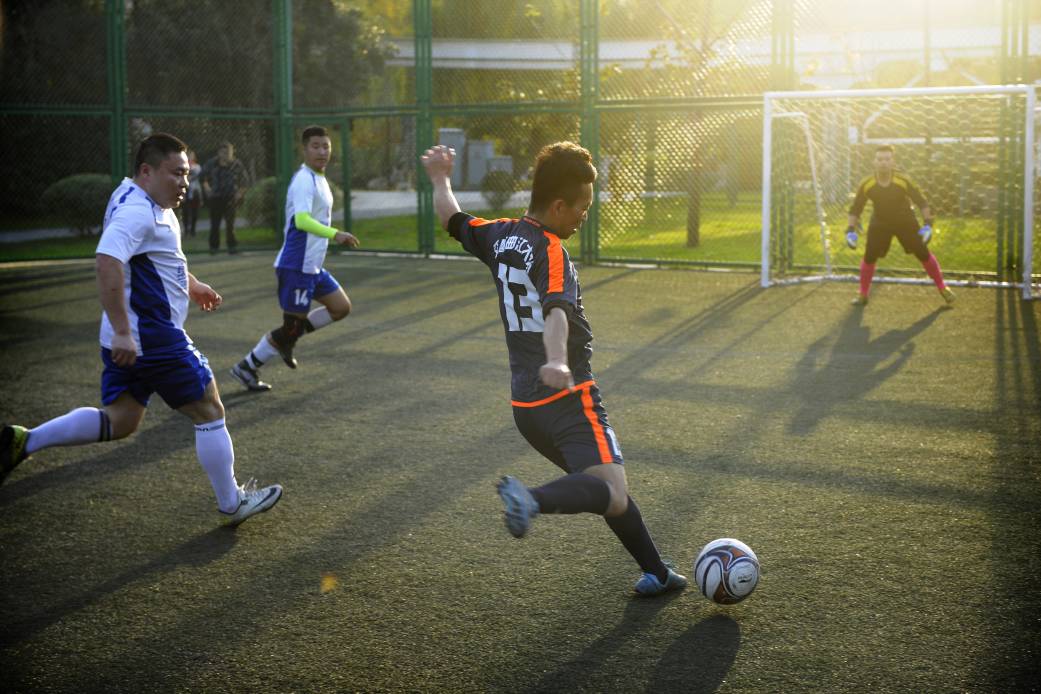 职工足球比赛回顾,第二届曲江新区足球赛事