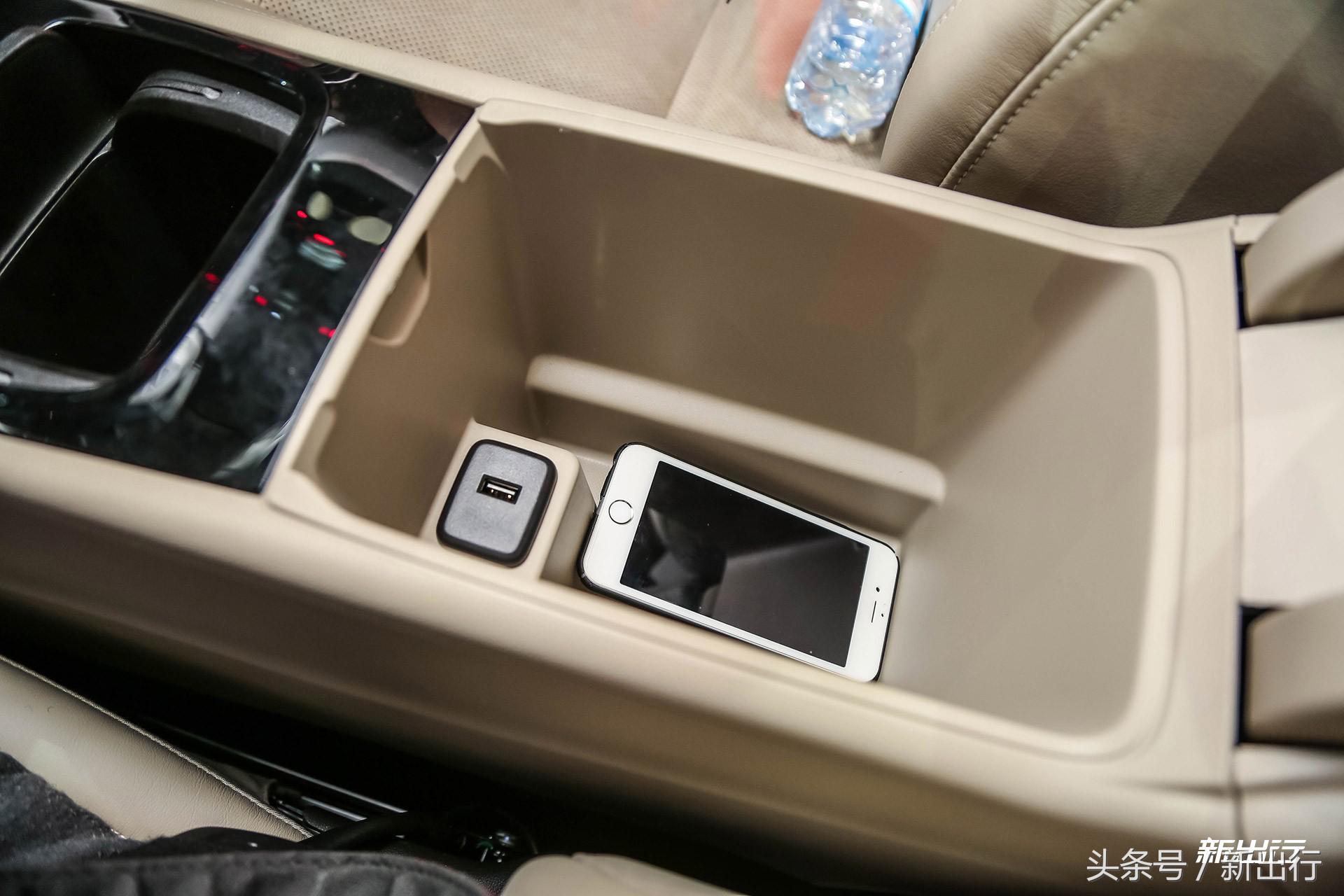 别克君威2017款30h豪华型,远距离看新款君威