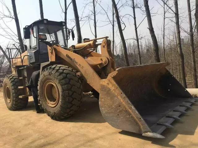 如何挑选二手装载机,怎样选购矿用二手装载机视频教程