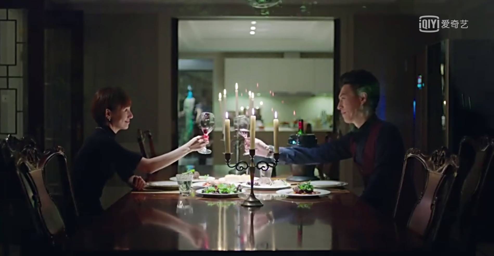 贺涵我的前半生穿了多少套衣服,我的前半生贺涵是什么样子的人