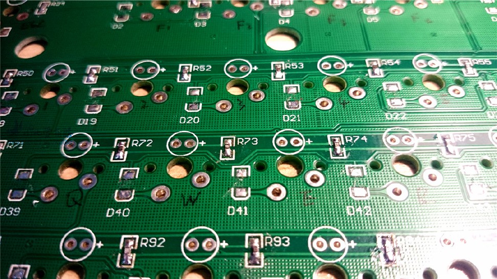 机械键盘如何调节背光,所有的机械键盘都可以调背光吗