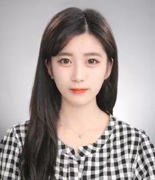 最近很火的最美证件照怎么弄,教你五招get绝美证件照