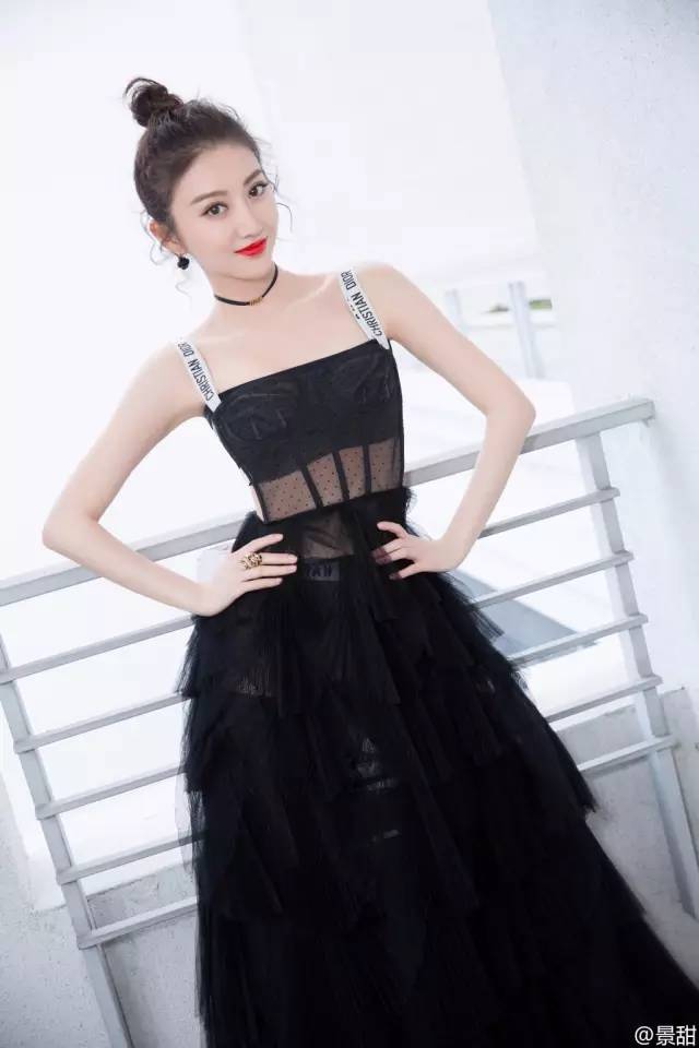 她是许晴的接班人,以后会被捧成下一个小公举吗?