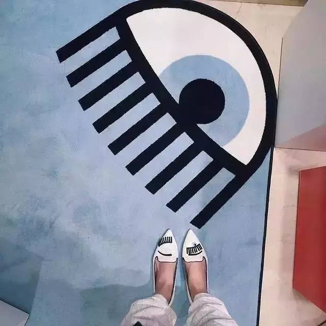 lvsupreme鞋,lvsupreme包包