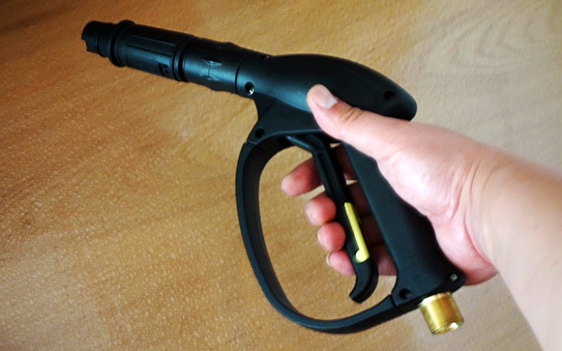 洗车干净不伤车漆从此告别洗车店,洗车不再烦恼