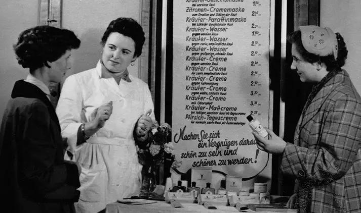 打败大牌的粉底液,揭秘堪比大牌的美妆护肤品