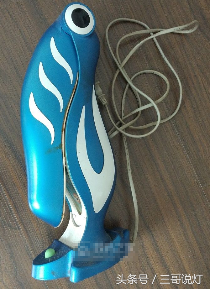 鹈鹕台灯,护眼台灯拆卸