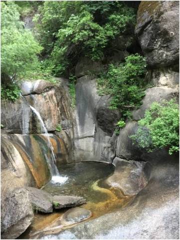 情人谷游玩几小时,情人谷雨景