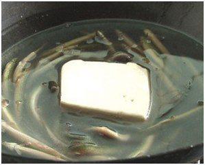 豆腐和泥鳅一起炖叫什么名字,豆腐炖泥鳅这道菜名叫啥