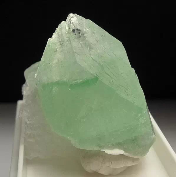 我的前半生宝石原石,我的前半生原石图片